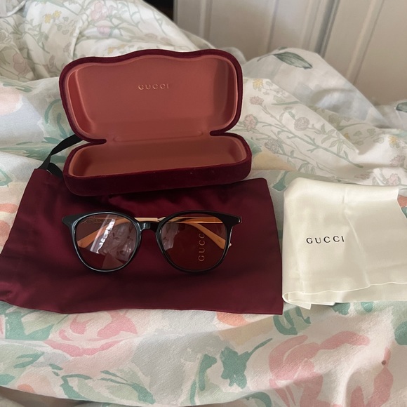 Gucci sunglasses - Picture 2 of 6